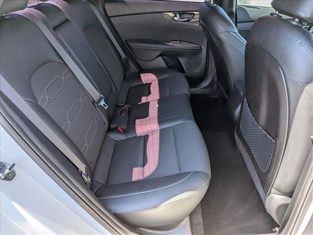 Used 2022 Kia Forte GT-Line FWD image 19