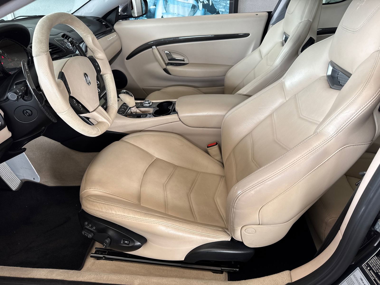 Used 2018 Maserati GranTurismo MC image 9