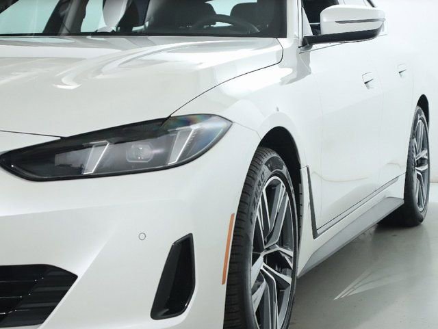 Used 2025 BMW 430i xDrive w/ Premium Package image 14