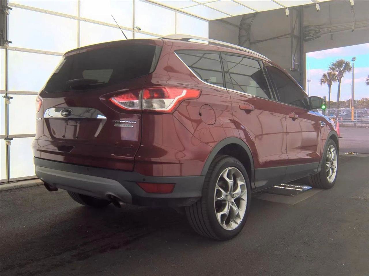 Used 2016 Ford Escape Titanium w/ Equipment Group 301A image 4