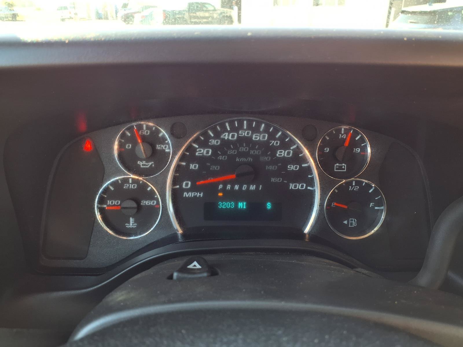 Used 2025 Chevrolet Express 3500 LS RWD image 15