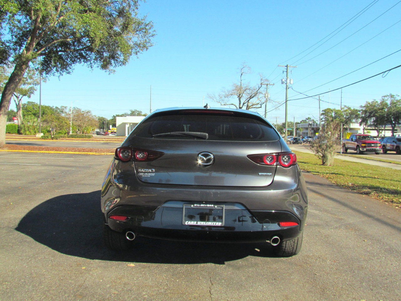 Used 2020 MAZDA MAZDA3 Hatchback w/ Premium Package image 7