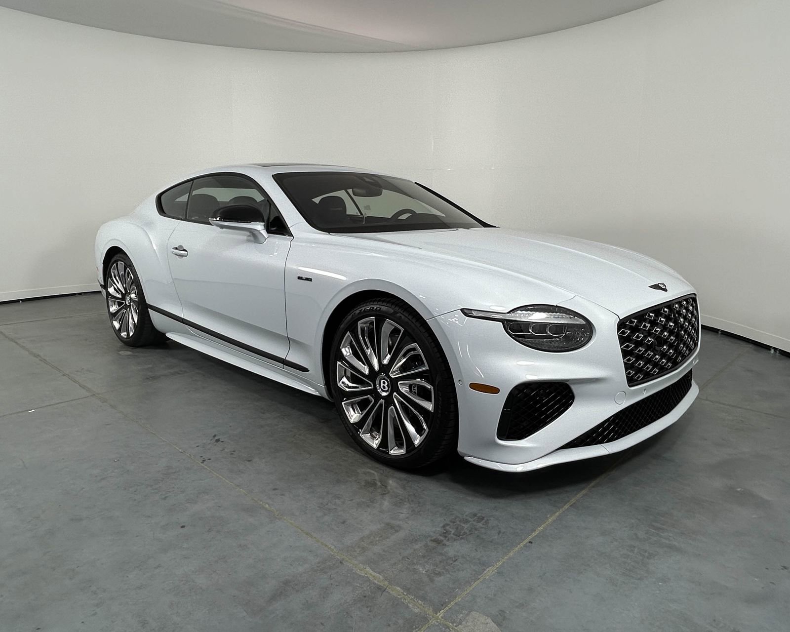 New 2026 Bentley Continental Mulliner image 1