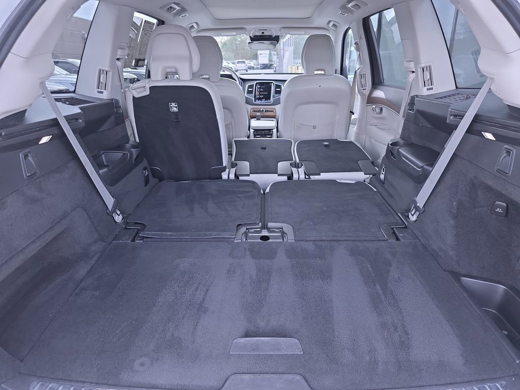 Used 2022 Volvo XC90 T8 Inscription Expression image 16
