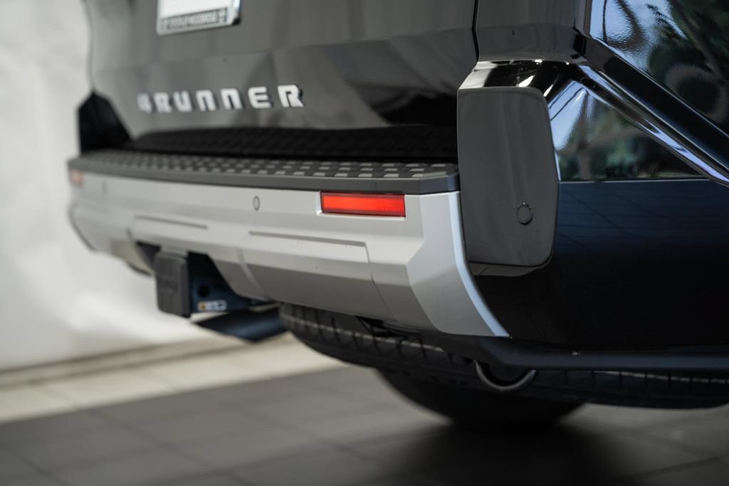 New 2026 Toyota 4Runner Limited AWD/4WD image 6