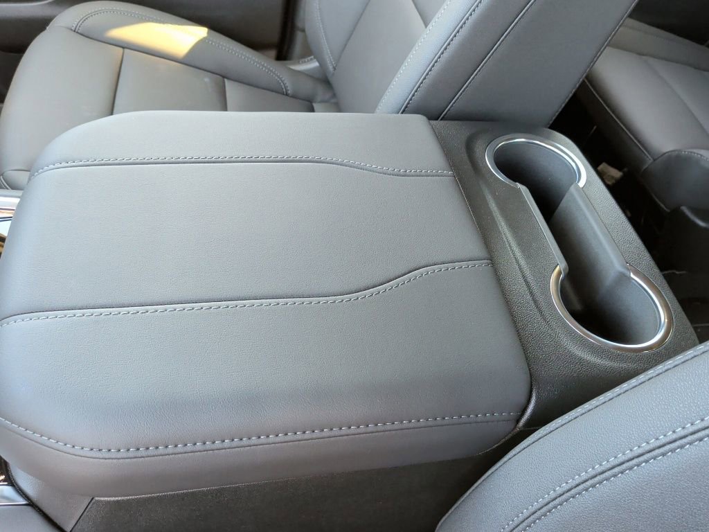 New 2026 Chevrolet Tahoe Z71 image 32