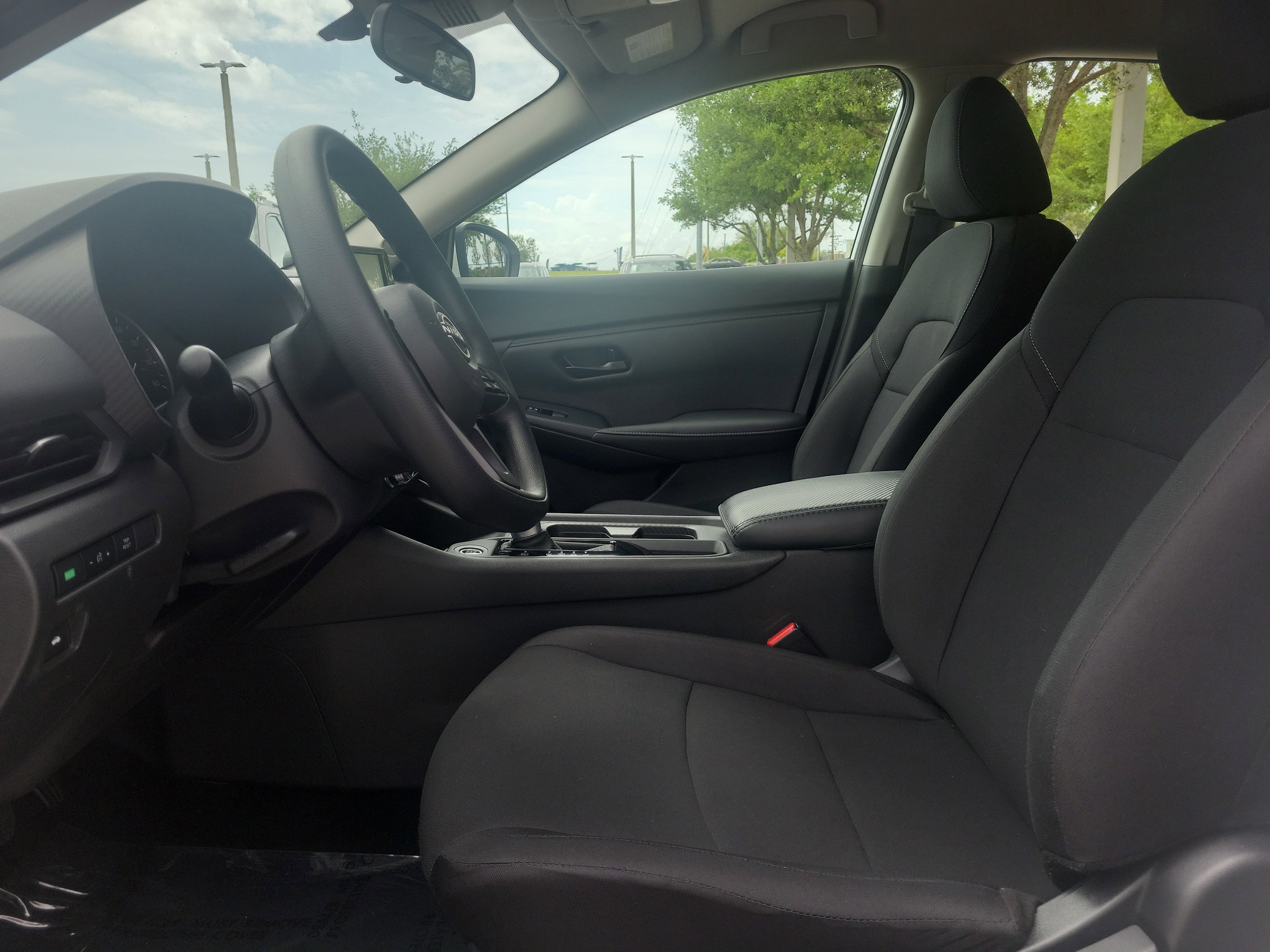 Certified 2025 Nissan Sentra S FWD image 13