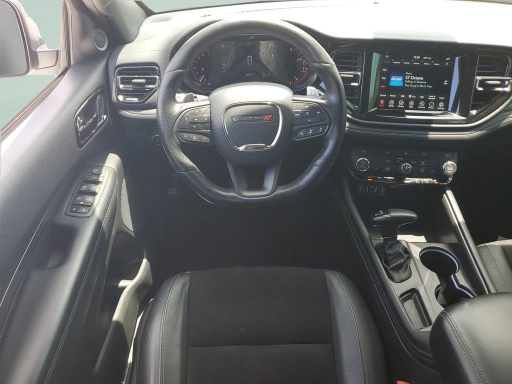 Used 2022 Dodge Durango GT RWD image 12