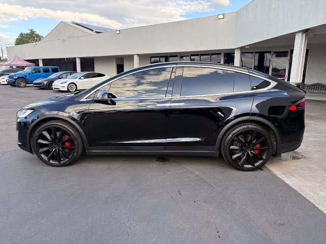Used 2021 Tesla Model X Performance AWD/4WD image 9