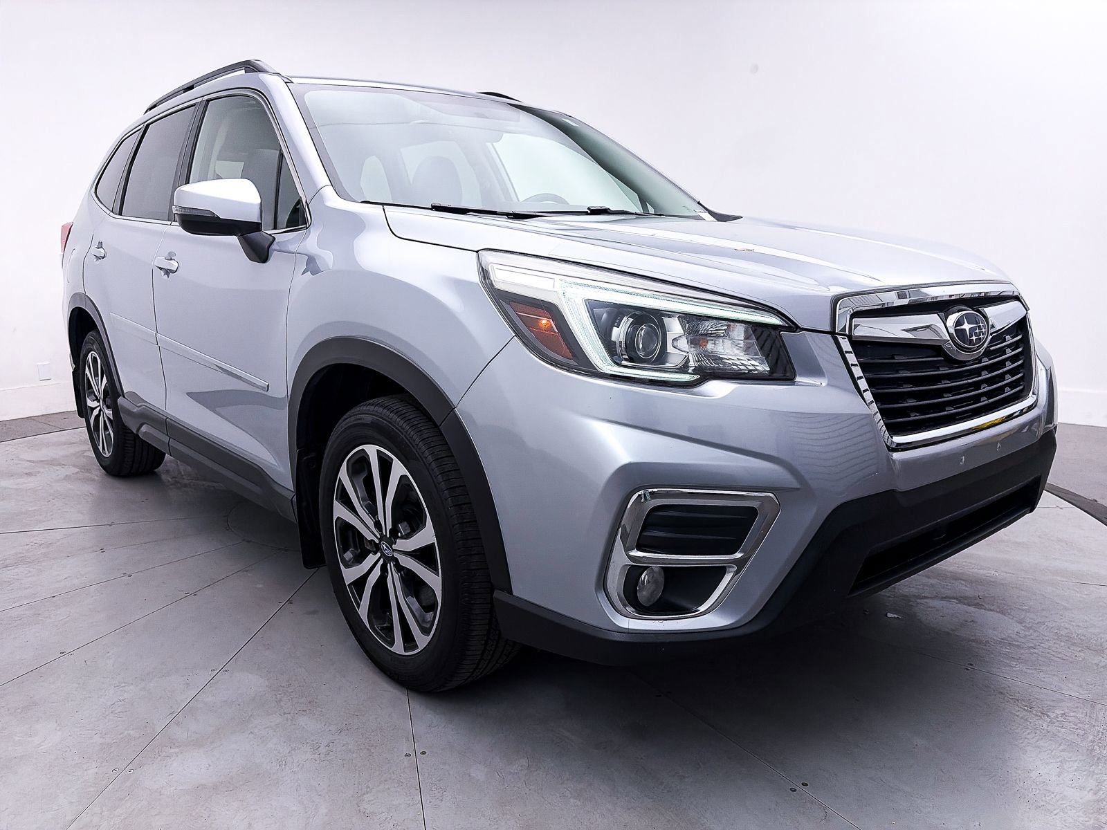 Used 2019 Subaru Forester Limited image 11