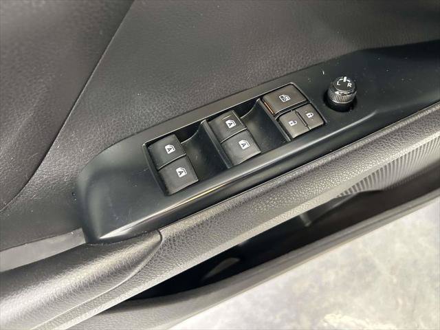 Certified 2020 Toyota Camry SE FWD image 16