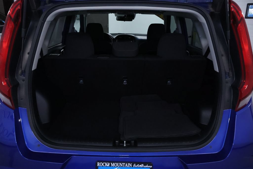 Used 2021 Kia Soul GT-Line FWD image 17