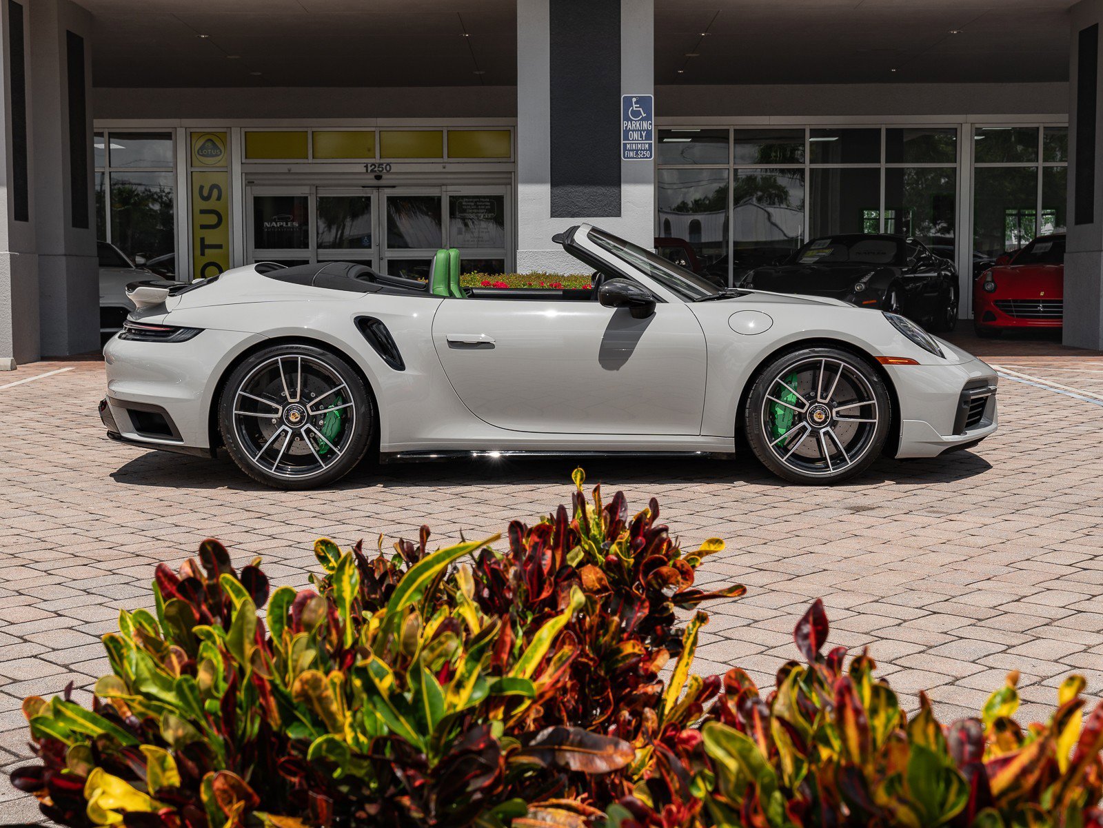 Used 2022 Porsche 911 Turbo S image 7
