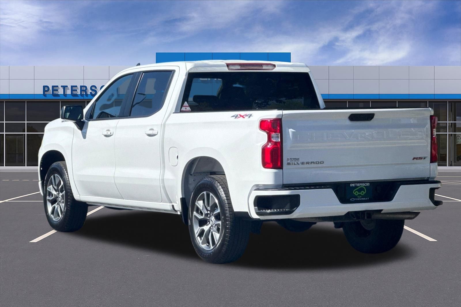 Used 2024 Chevrolet Silverado 1500 RST AWD/4WD image 6