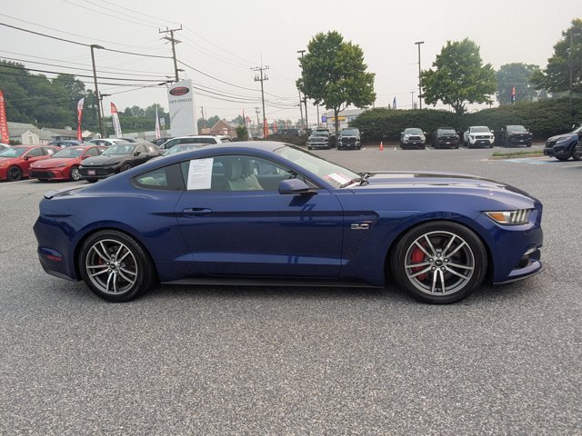 Used 2015 Ford Mustang GT Premium w/ Equipment Group 401A RWD image 4