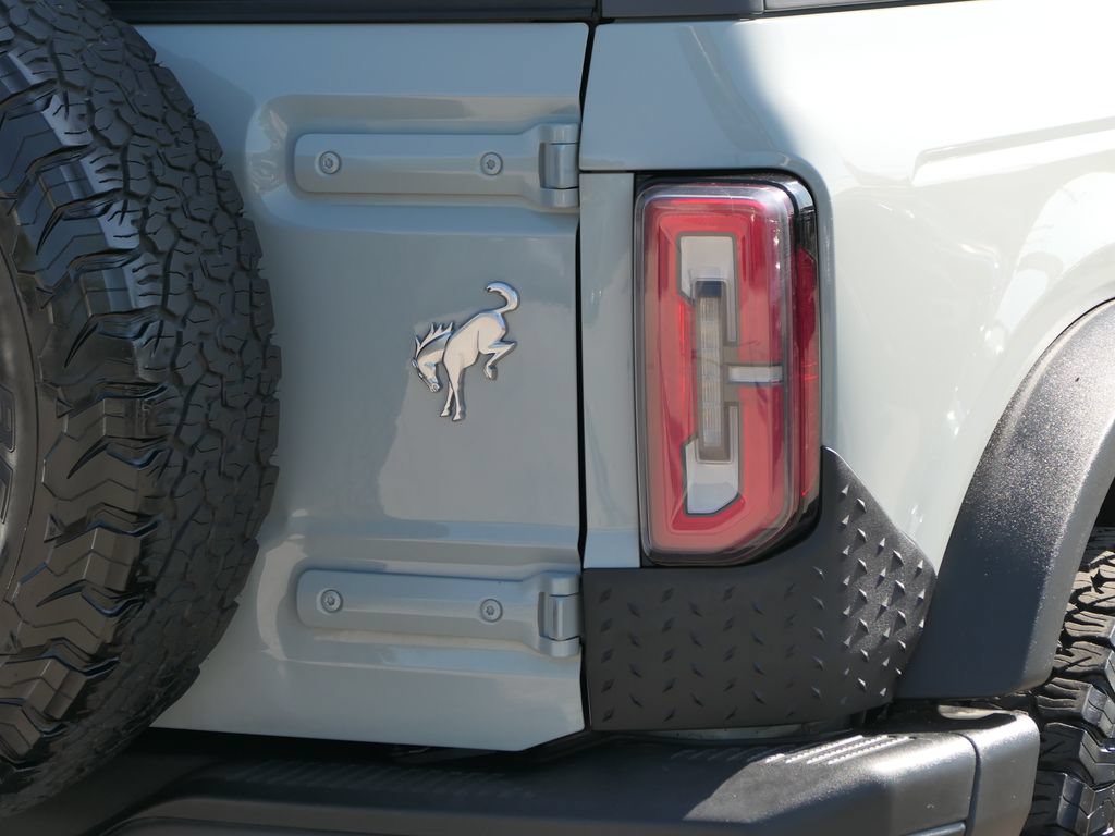 Used 2022 Ford Bronco Badlands AWD/4WD image 4