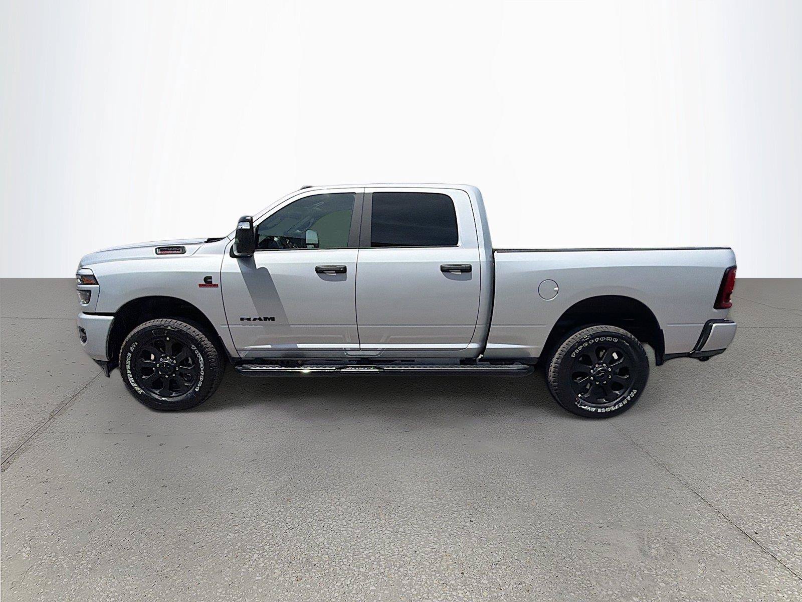 New 2026 RAM 2500 Big Horn AWD/4WD image 7