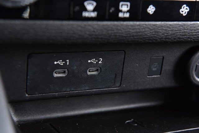 Used 2025 Mitsubishi Outlander SE AWD/4WD image 20