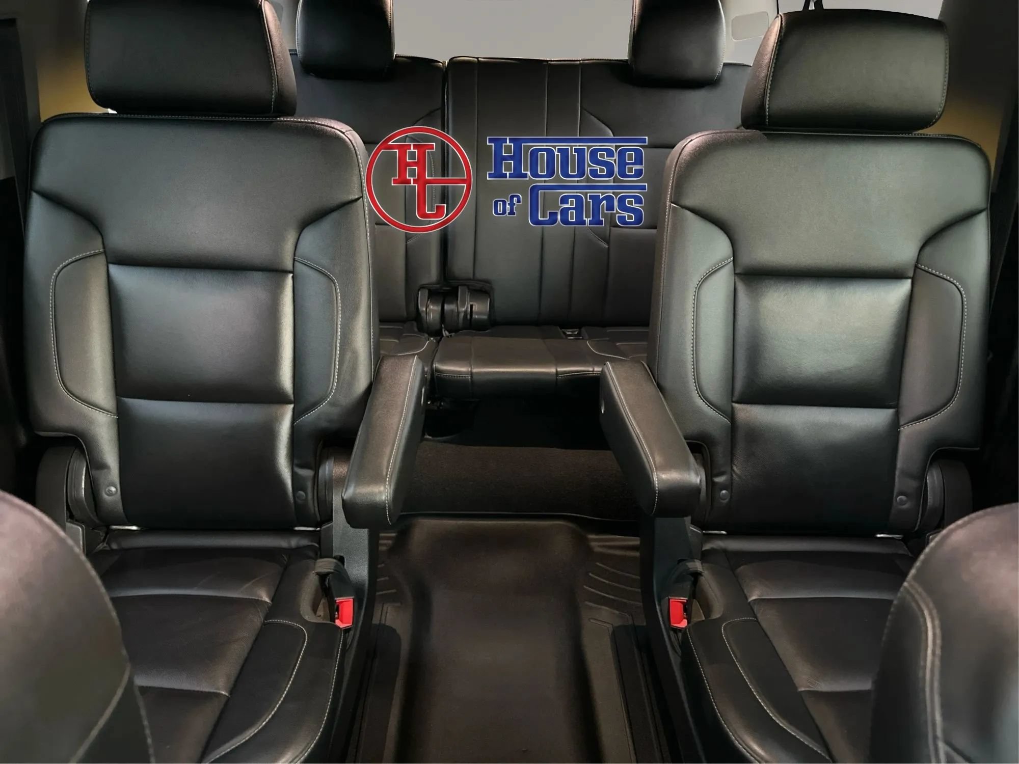 Used 2019 Chevrolet Suburban LT AWD/4WD image 14
