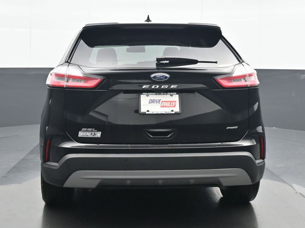 Used 2022 Ford Edge SEL w/ Convenience Package image 5