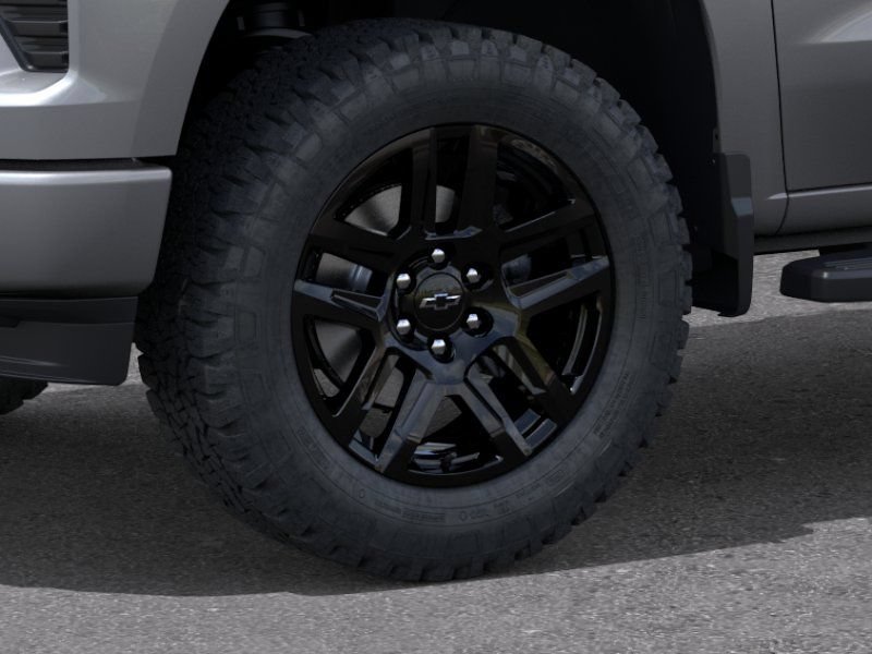 New 2026 Chevrolet Silverado 1500 Custom w/ LPO, Dark Essentials Package AWD/4WD image 9