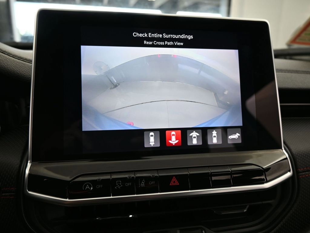 Used 2023 Jeep Compass Trailhawk w/ Trailhawk Elite Group image 21