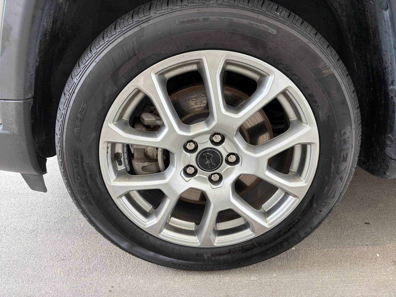 Used 2025 Jeep Compass Limited AWD/4WD image 29