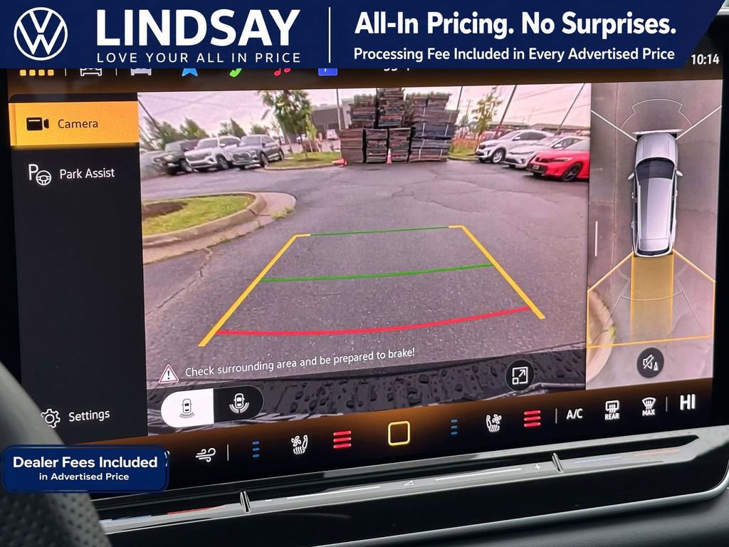 Used 2026 Volkswagen Tiguan SEL R-Line AWD/4WD image 17