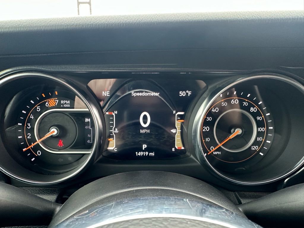 Used 2023 Jeep Wrangler Altitude image 32