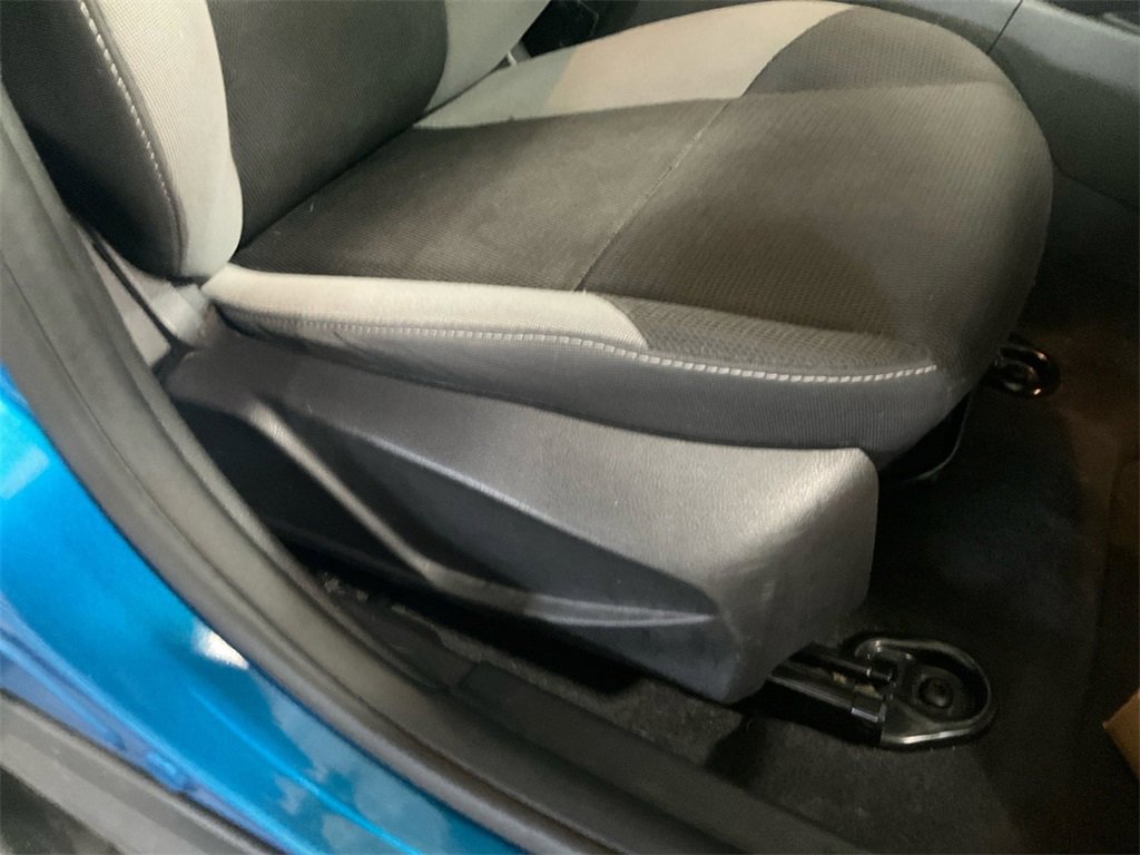 Used 2014 Ford Focus SE w/ SE Winter Package image 17