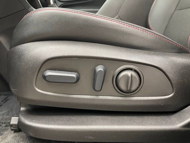 Certified 2023 Chevrolet Equinox RS image 9