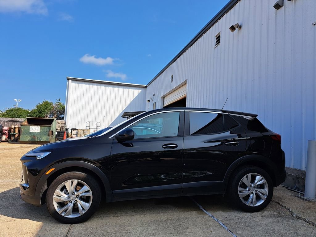 Used 2025 Buick Encore GX Preferred FWD image 4