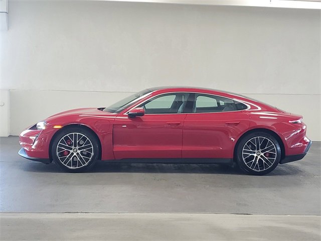 Used 2022 Porsche Taycan 4S image 8