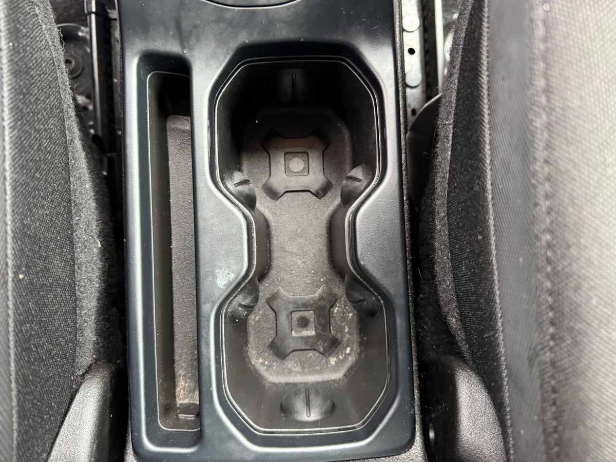 Used 2020 Jeep Renegade Altitude AWD/4WD image 19
