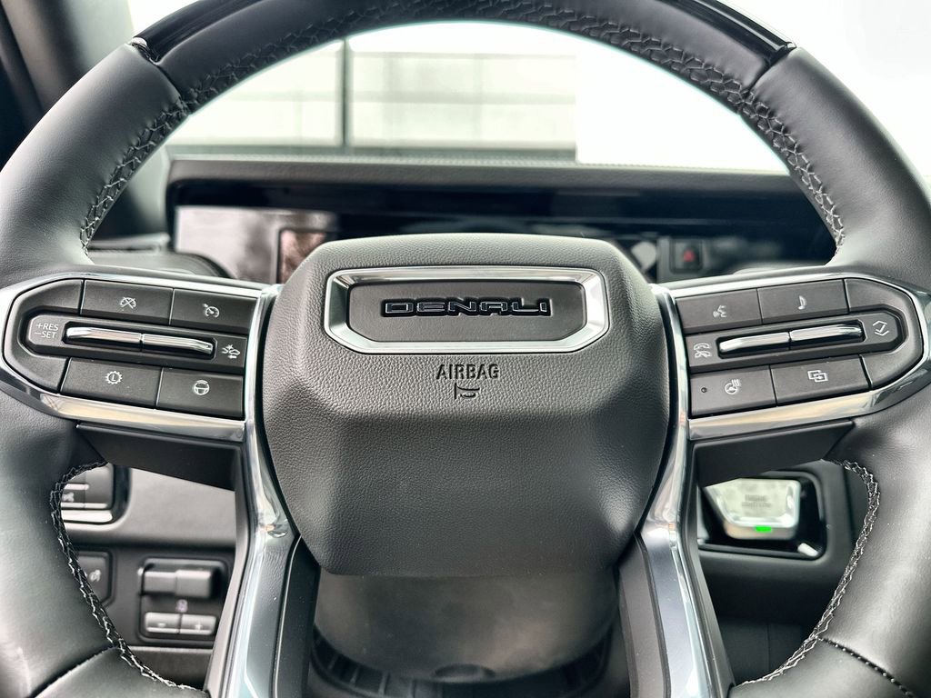 New 2026 GMC Yukon XL Denali w/ Advanced Technology Package image 33