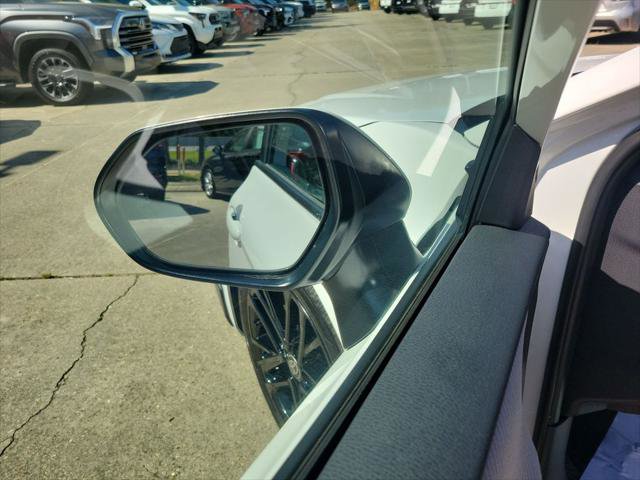 Certified 2025 Toyota Camry SE w/ Convenience Package FWD image 11
