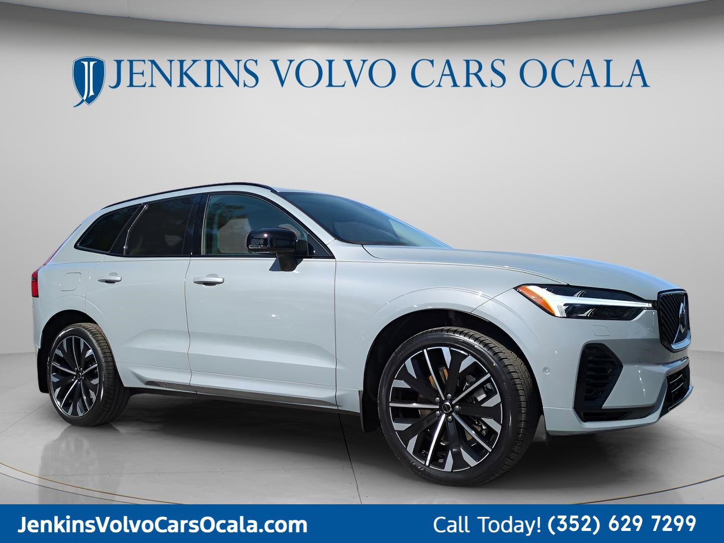 New 2026 Volvo XC60 T8 Ultra w/ Protection Package Premier