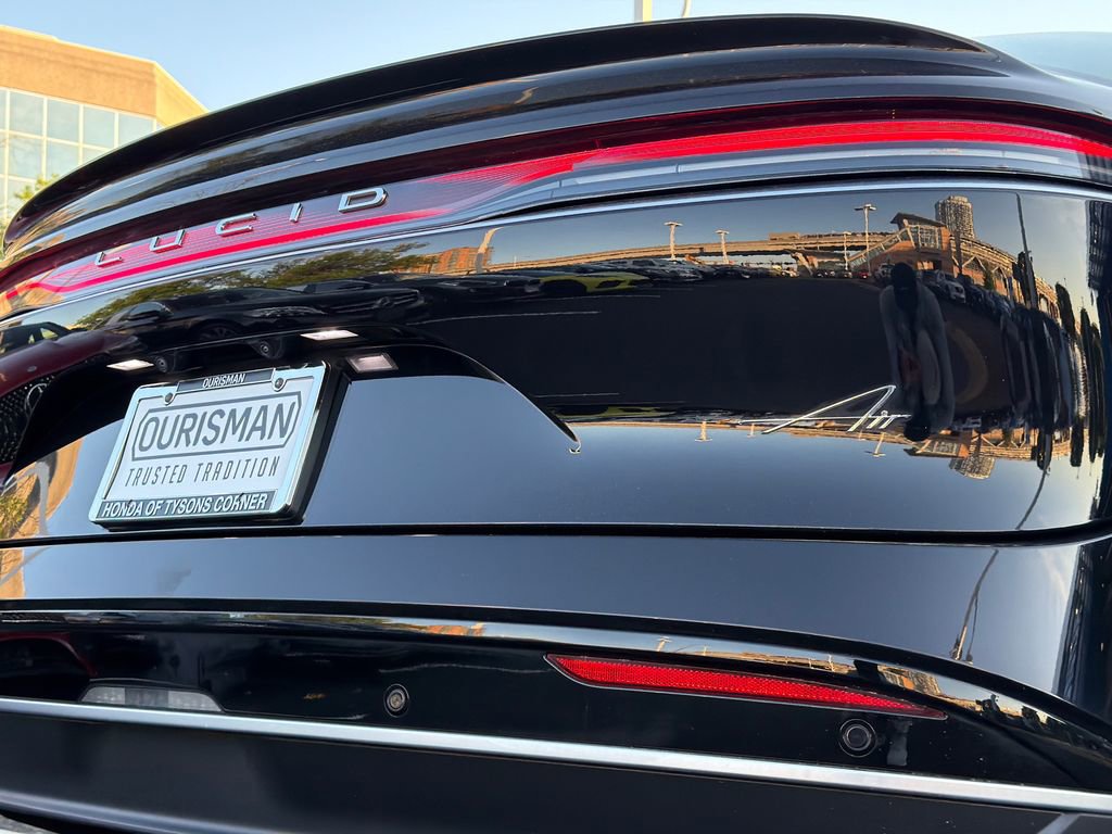 Used 2025 Lucid Air Pure RWD image 8