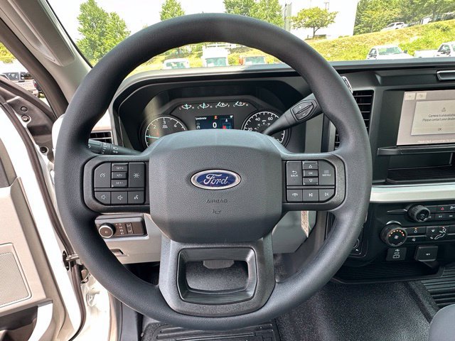 New 2026 Ford F550 4x4 Regular Cab Super Duty image 8