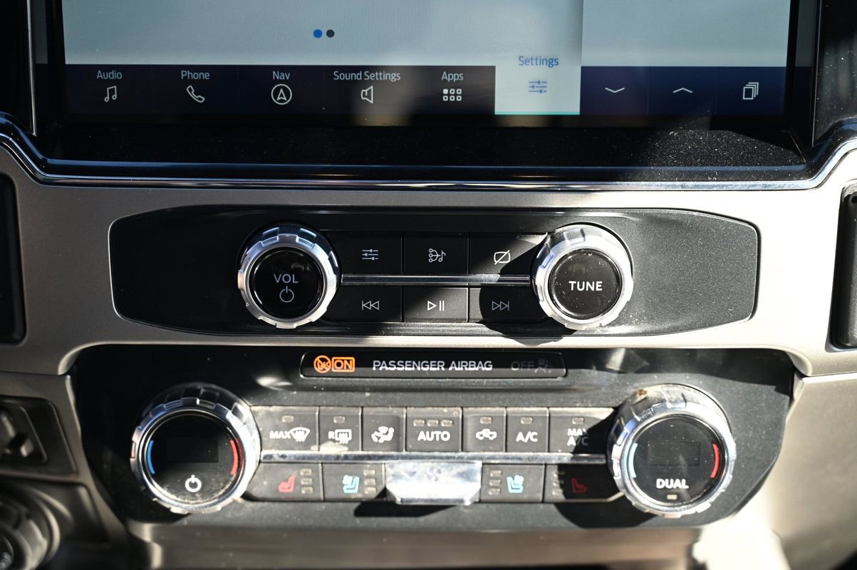 Used 2022 Ford F350 Lariat w/ Chrome Package image 33