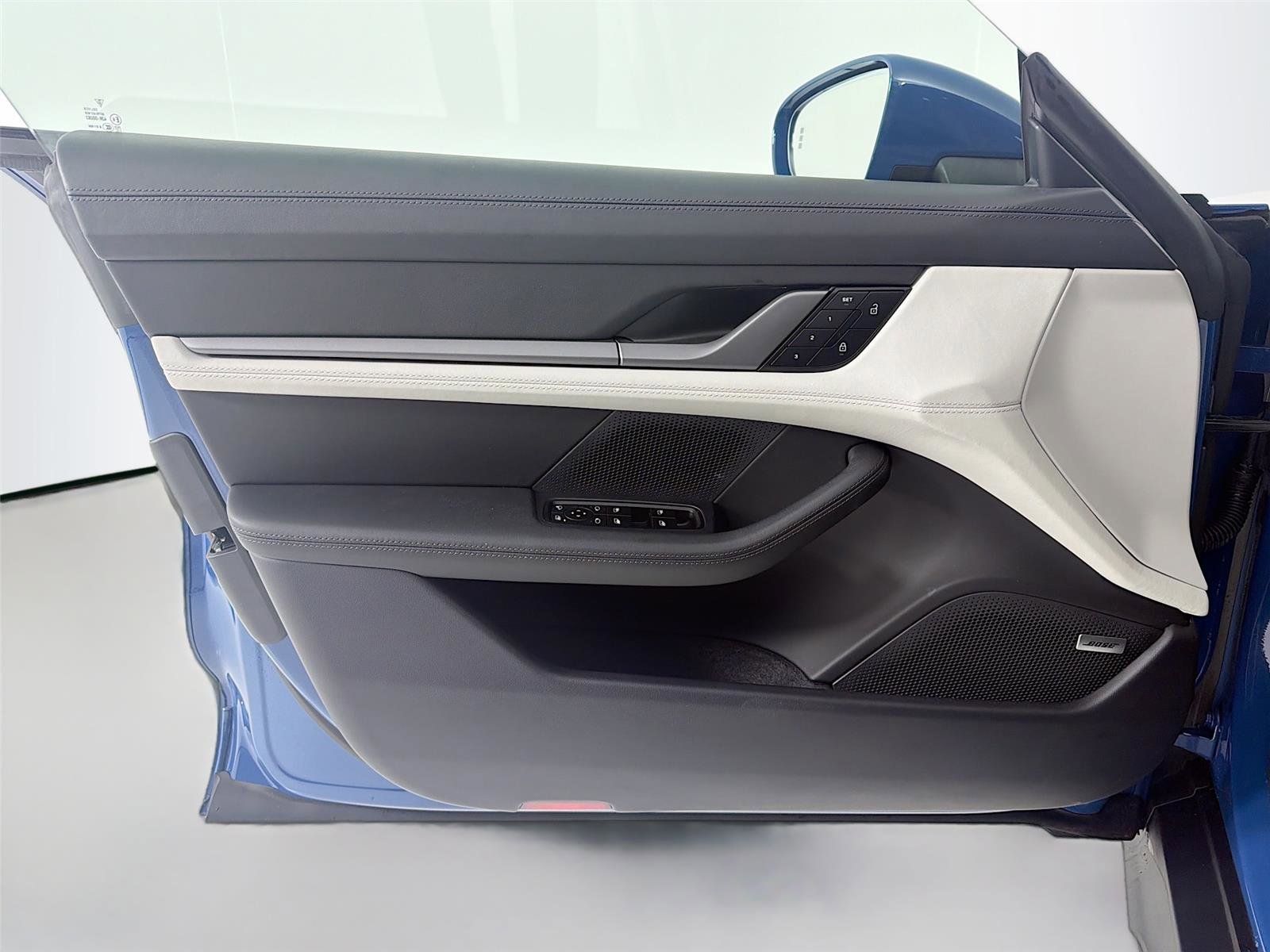 New 2025 Porsche Taycan 4 Cross Turismo image 6