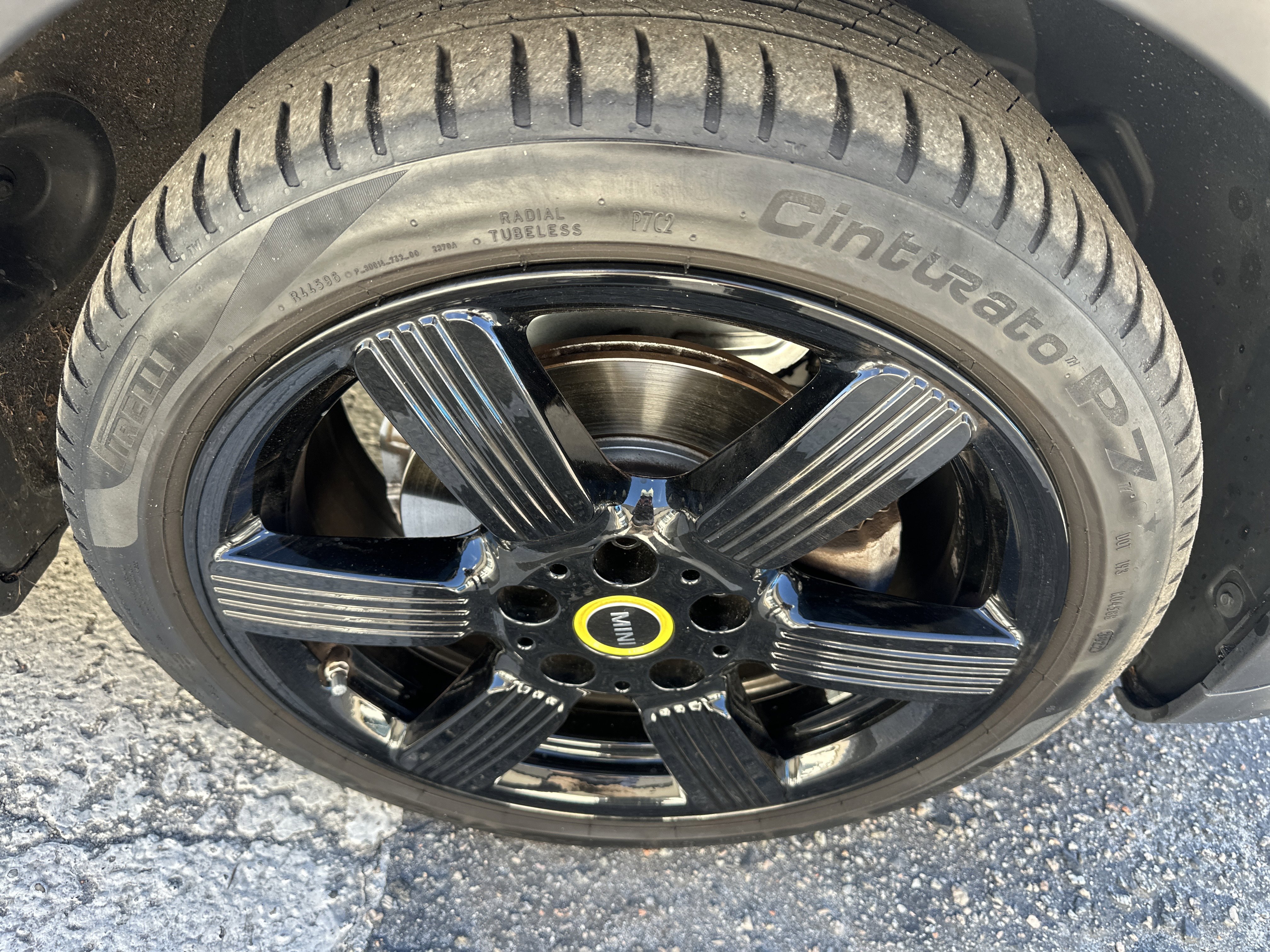 Used 2023 MINI Cooper SE image 6