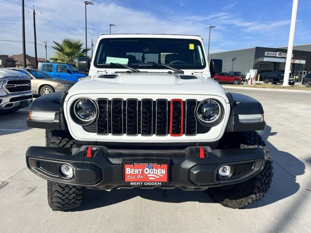 Used 2024 Jeep Gladiator Rubicon w/ Convenience Group image 2