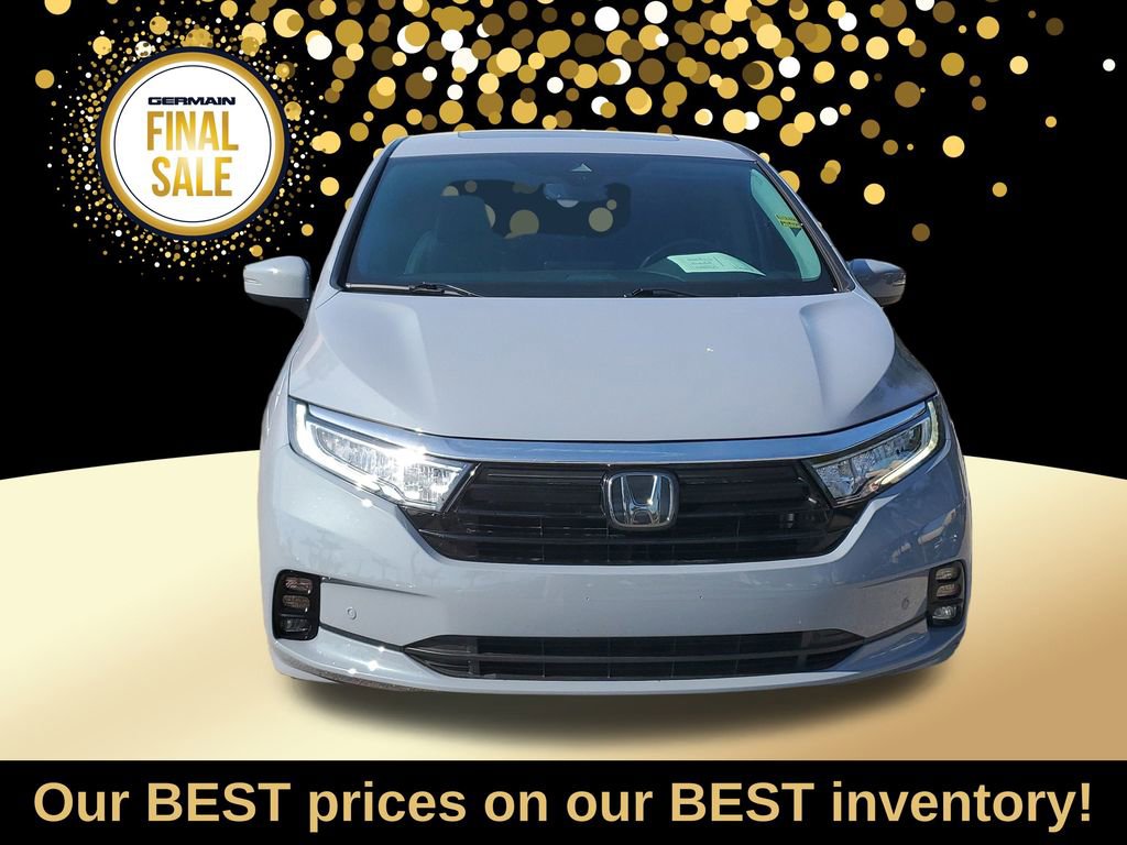 Used 2023 Honda Odyssey Elite image 3
