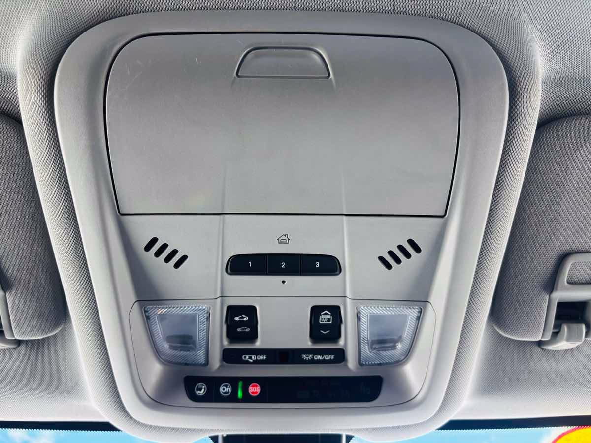 Used 2021 GMC Terrain SLT w/ Infotainment Package II AWD/4WD image 49