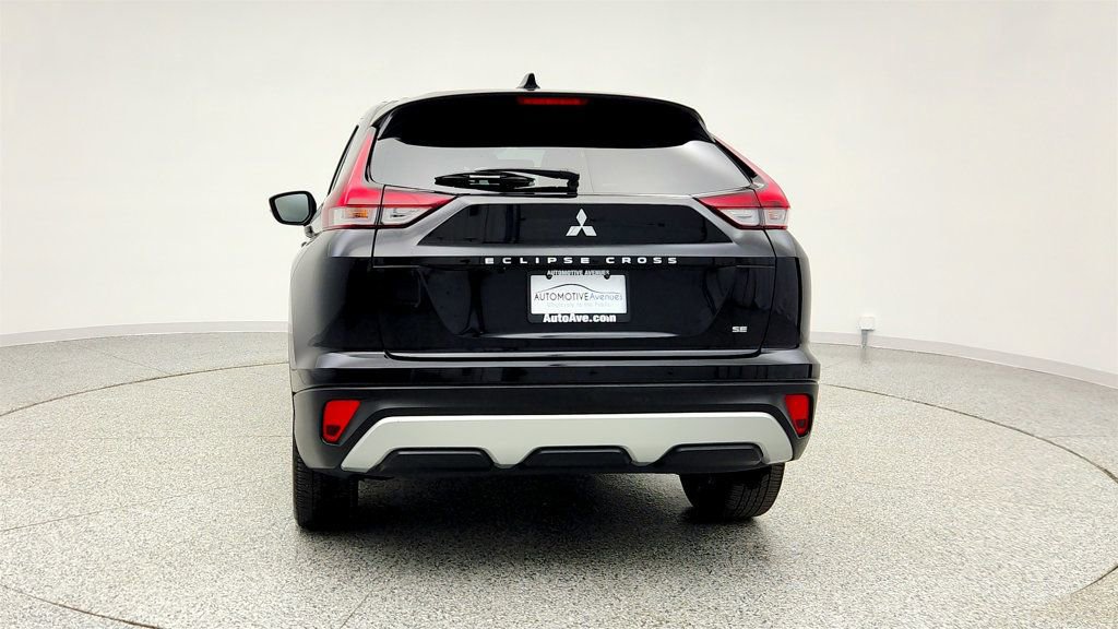 Used 2022 Mitsubishi Eclipse Cross SE image 6