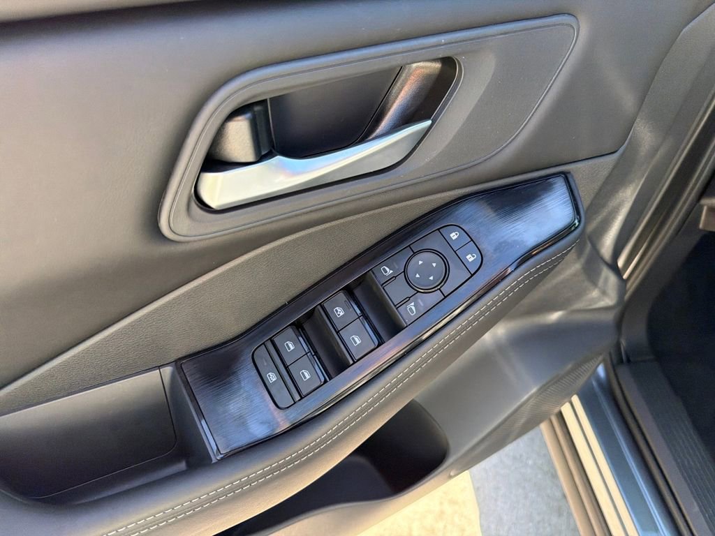 New 2026 Nissan Rogue SV w/ Cold Weather Package image 17