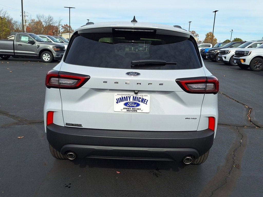 New 2026 Ford Escape ST-Line w/ Cold Weather Package image 24