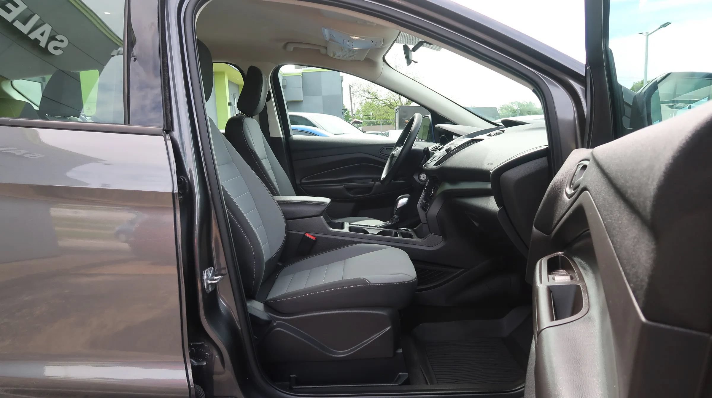 Used 2019 Ford Escape S FWD image 24