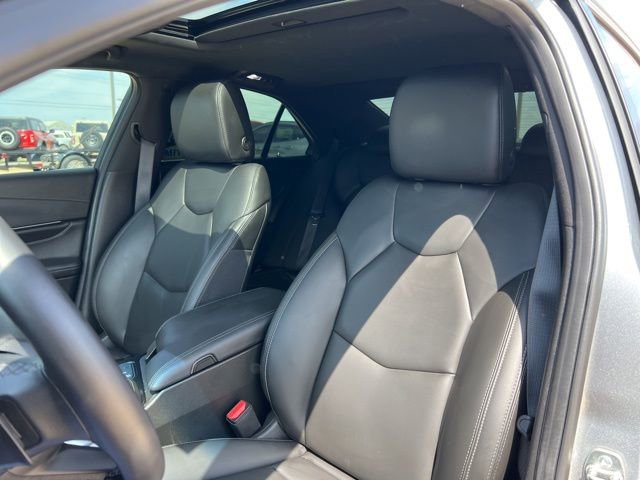 Used 2025 Cadillac CT4 Luxury image 12